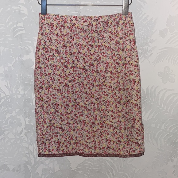 TAGRAG, Skirt - Picture 13 of 16